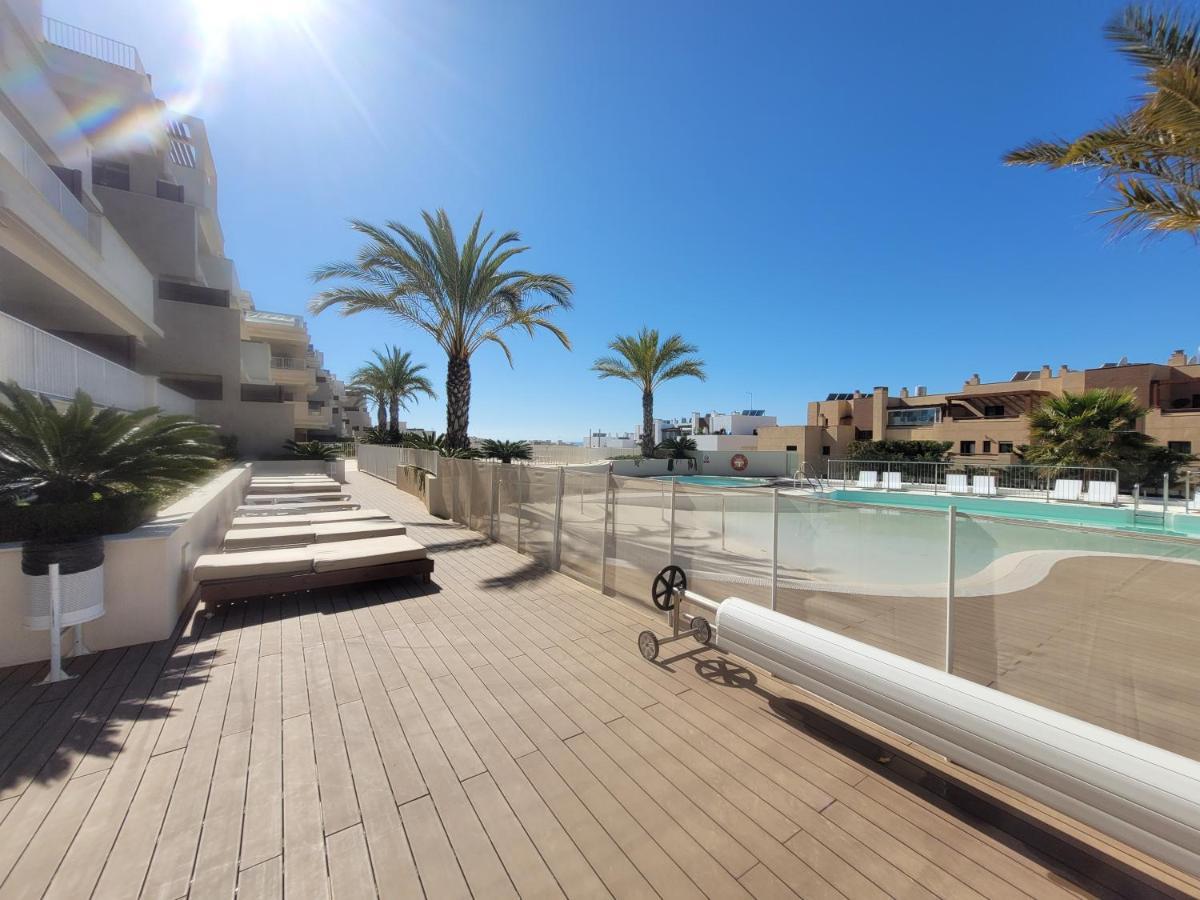 Stunning Apartment La Cala De Mijas - Walking Distance To The Beach And Town - Pool Open Kültér fotó